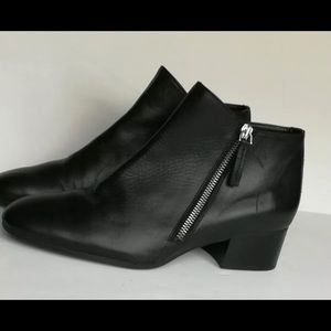 ZARA SHOES SIZE 7.5 a 38 in Zara . Verify your shoe size